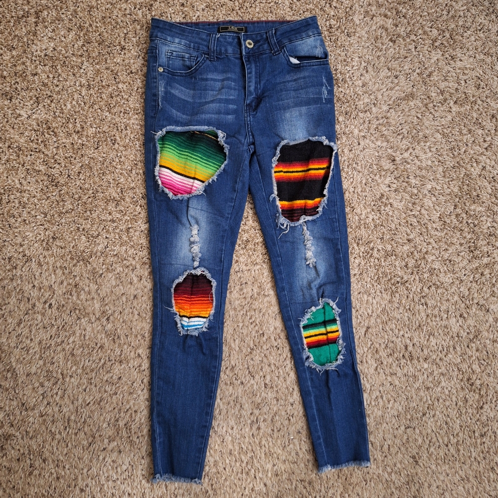 L&B Lucky & Blessed Southwestern Serape Patch Festival Skinny Jeans - Size 8
